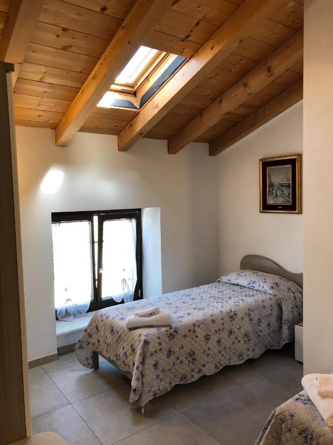 La Casa Della Ada Castelnuovo del Garda Exterior foto
